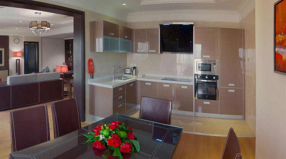 Boudl Kuwait Al Fahahil Aparthotel Kuwait City Exterior foto