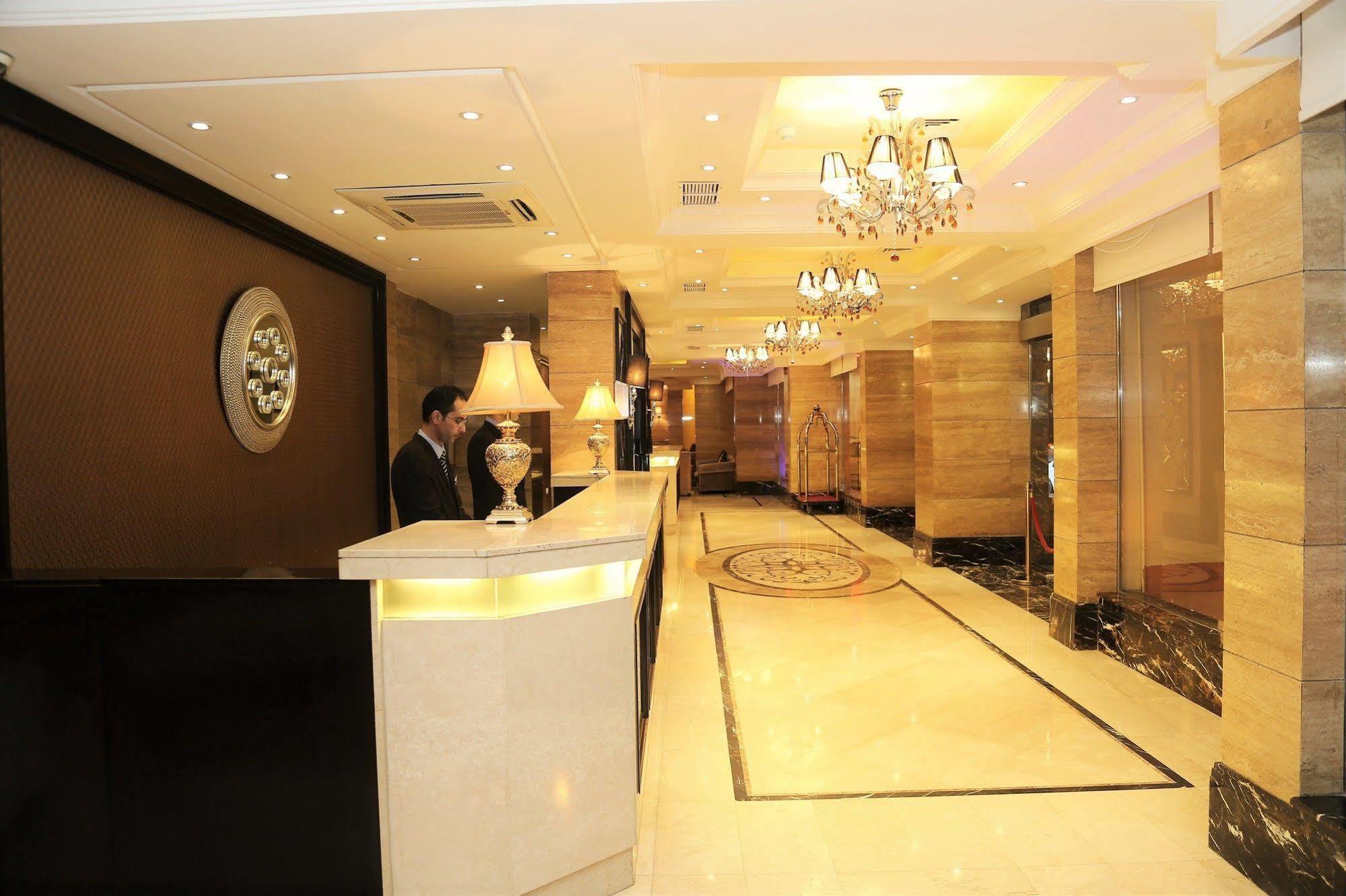 Boudl Kuwait Al Fahahil Aparthotel Kuwait City Exterior foto