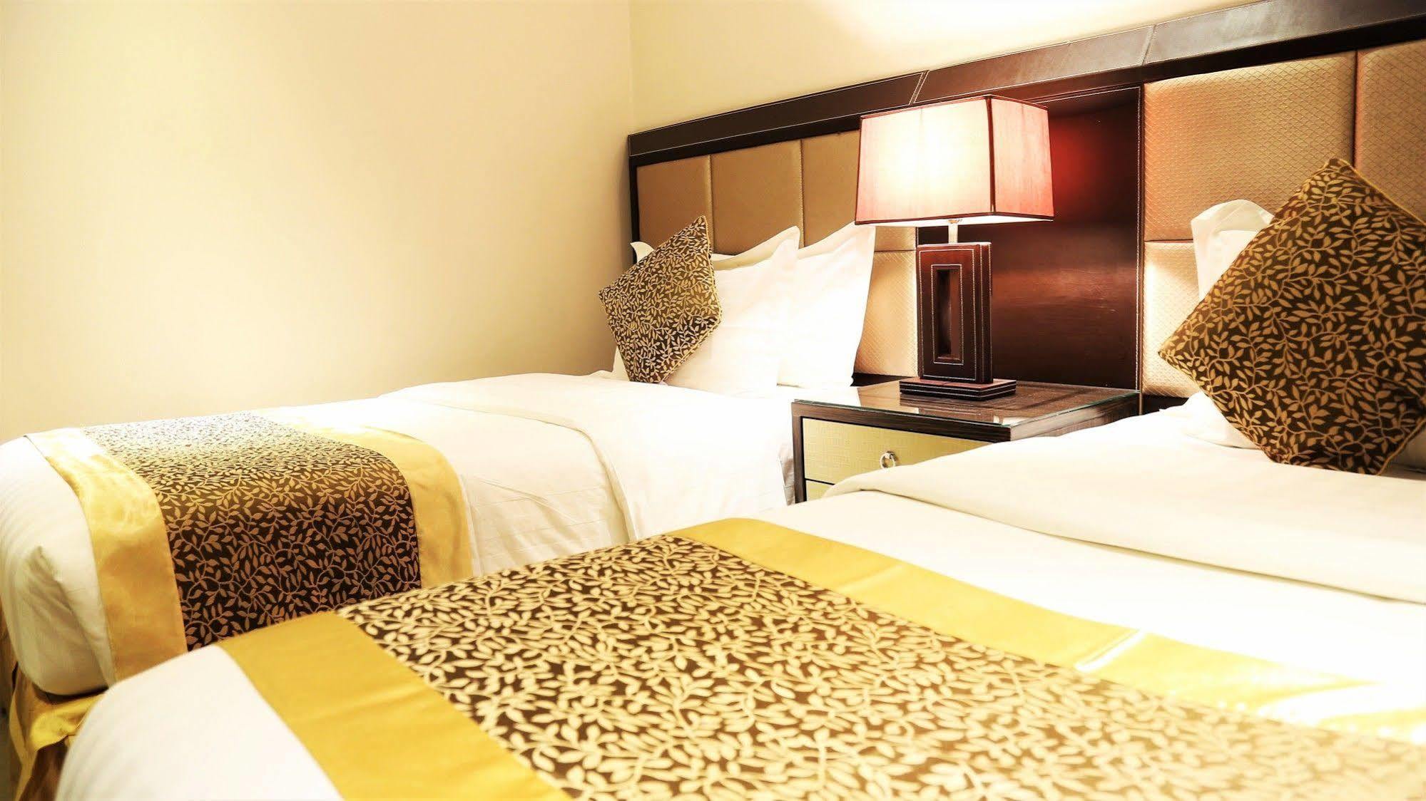 Boudl Kuwait Al Fahahil Aparthotel Kuwait City Exterior foto